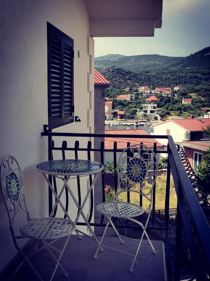 Jbl Apartman Seget Vranjica Kültér fotó