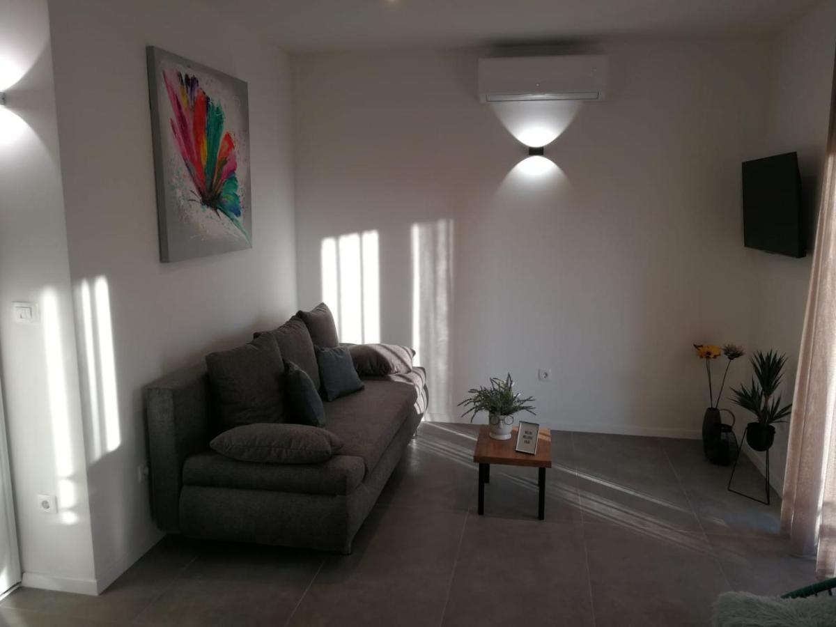 Jbl Apartman Seget Vranjica Kültér fotó